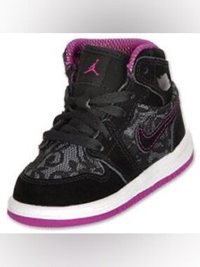 6C Air Jordan 1 Retro High GS 'Black Plum' Lace